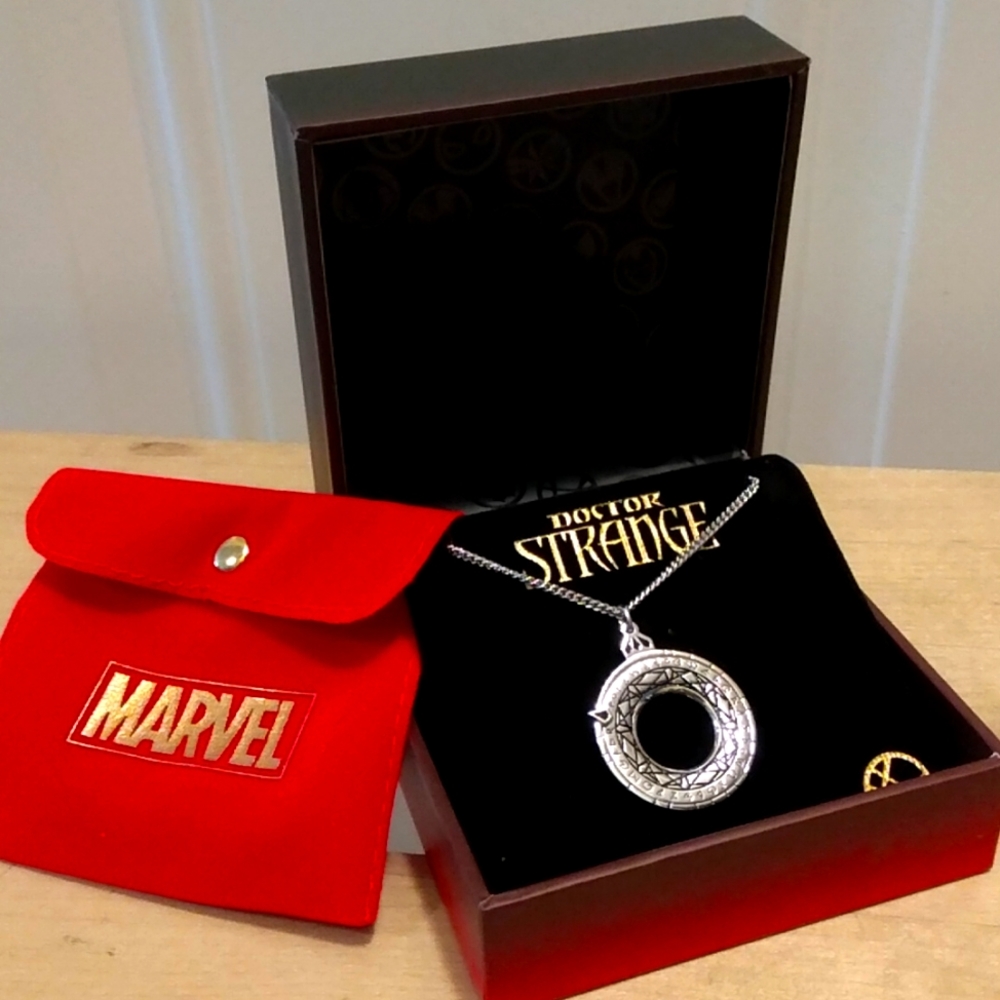 Rocklove Doctor Strange Rotating Spell Medallion Marvel